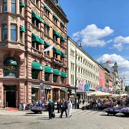 아파트 Koselig I Sentrum Av Med Byutsikt! 오슬로