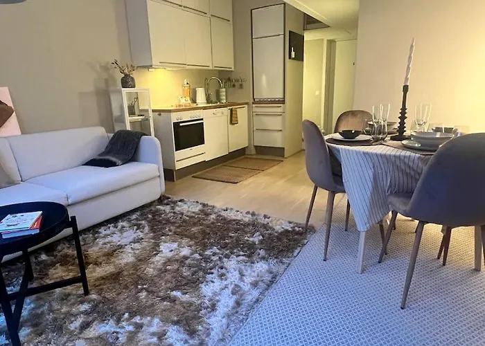 Koselig I Sentrum Av Med Byutsikt! *