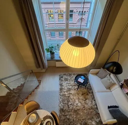 Koselig I Sentrum Av Med Byutsikt!